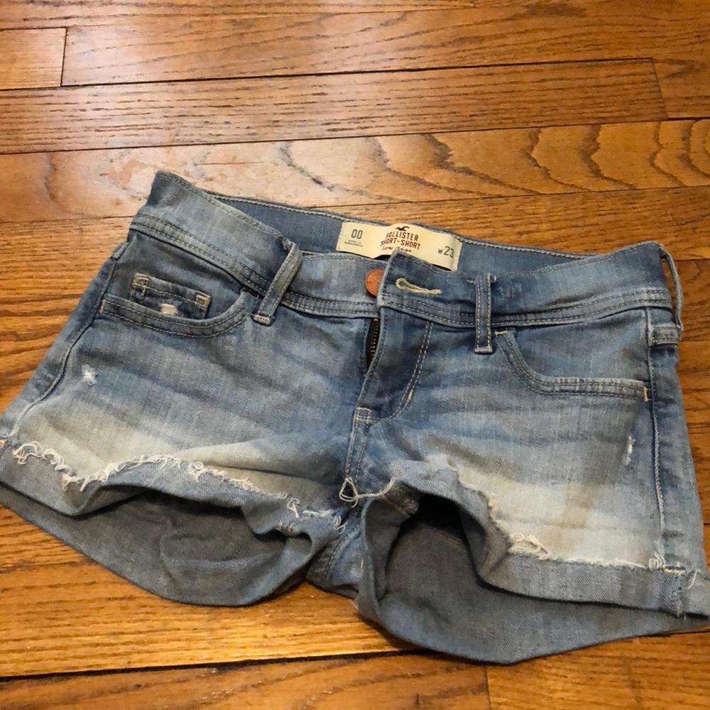 Light wash jean shorts